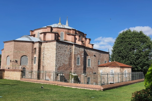 Küçük Ayasofya Camii