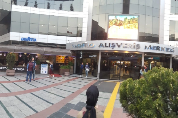Profilo Shopping Center