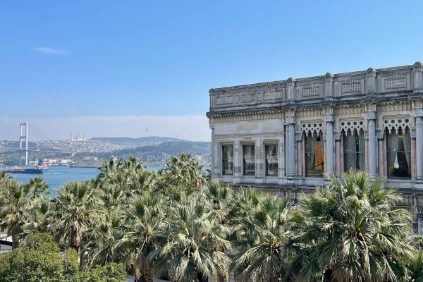 Çırağan Palace