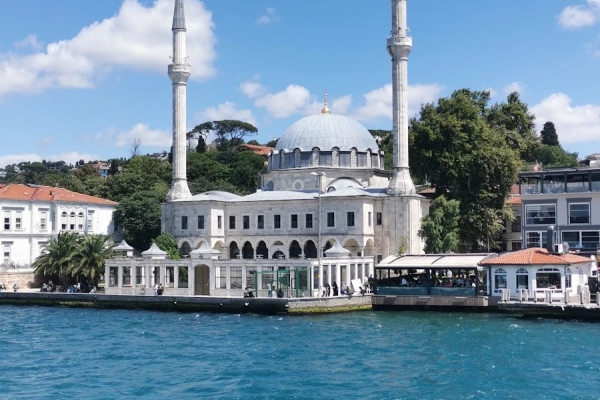 Hamid Birinci Camii